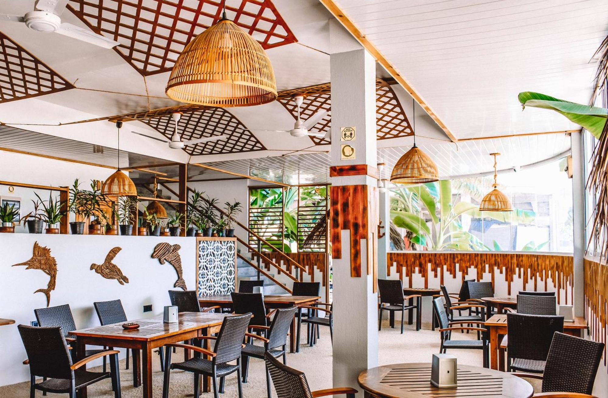 Dhiffushi Inn Buitenkant foto